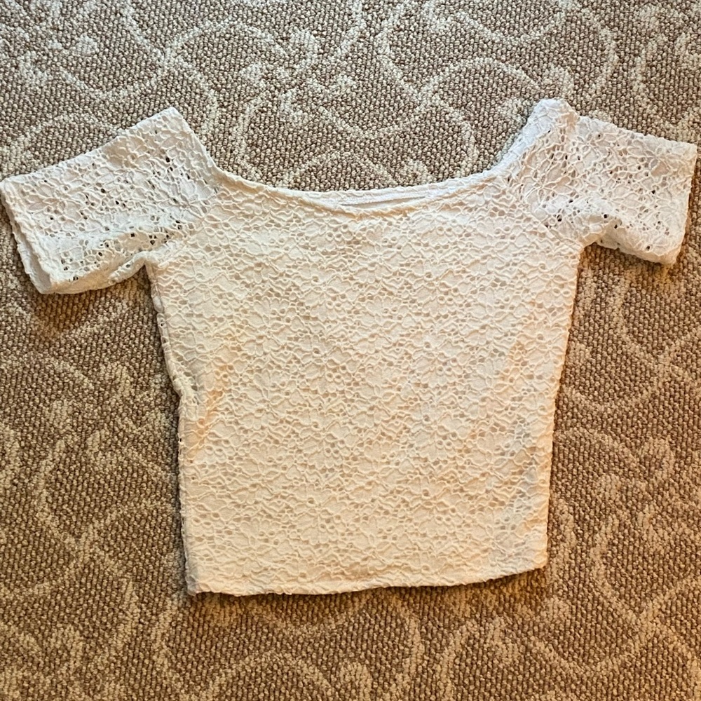 Abercrombie Floral Lace Off-Shoulder Top